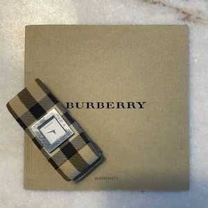 Burberry women’s timepiece. Authentic Nova Check.